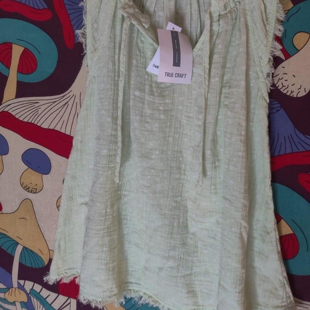Women's XS true craft top